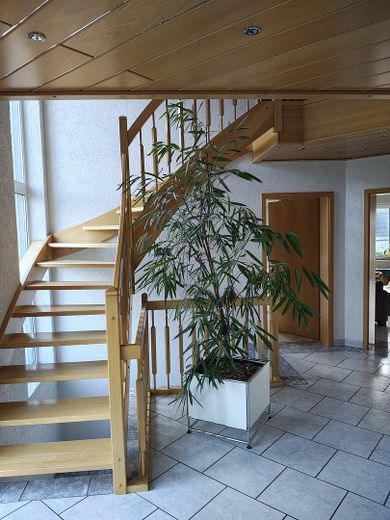 Flur/Treppenhaus EG. 