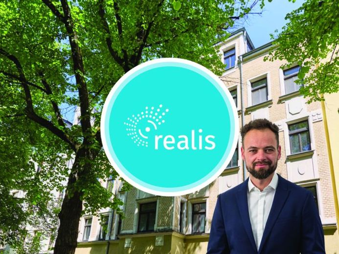 FRISCH LEERGEZOGEN - sanierungswürdiges Mehrfamilienhaus mit toller Substanz, perfekt für Entwickler – फोटो 1