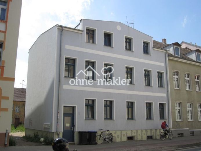 2-Raum-Wohnung in der Anklamer Straße / Nähe Theater zu vermieten – Foto 1