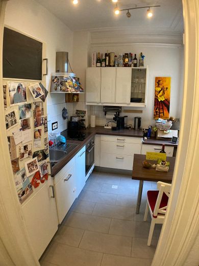 ***Top-Location: Appartment in Hamburg City Center for furnished sub-lease – Kitchen fully equipped