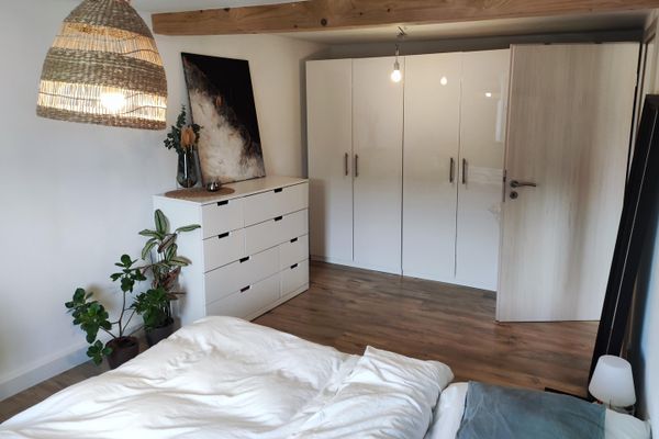 Appartement de 4 pièces dans la zone piétonne de Bayreuth, cuisine incluse