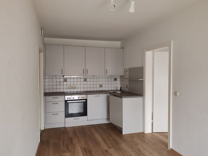 Vermietetes Wohnhaus im Klosterensemble in Gars am Inn – Küche