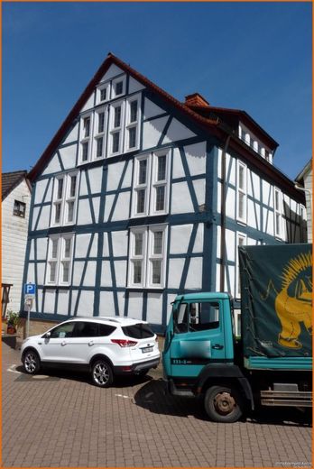 Wohnen und Arbeiten unter einem Dach! Wohn- u. Geschäftshaus in zentraler Lage von Salmünster – Bild 3