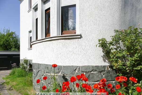 Villa elegante con due unità abitative in una posizione residenziale molto richiesta di Greiz