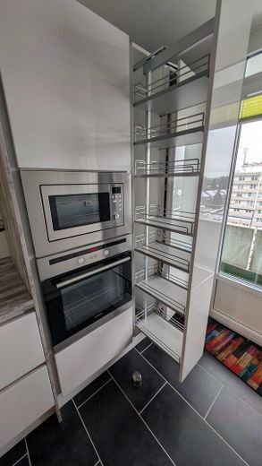 Lichtdurchflutete große Eigentumswohnung Wuppertal Elberfeld/Uellendahl mit Traum-Ausblick – Apothekerschrank