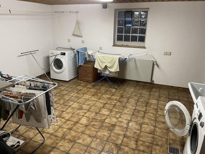 Wunderschöne Wohnung in Bestlage – Waschküche