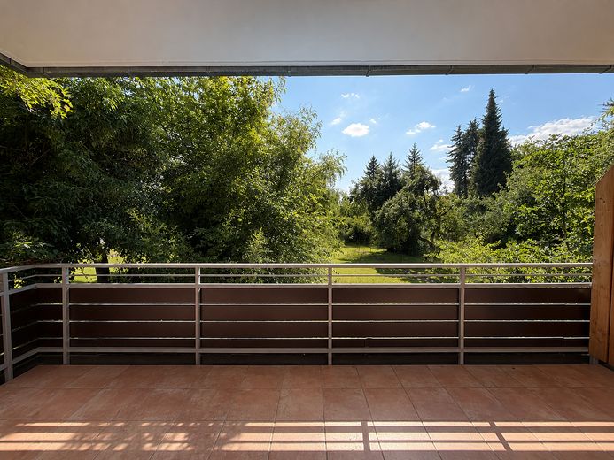 Balkon (KI generiert)