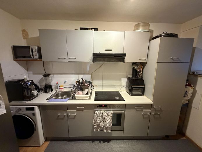 Bilocale con cucina, bagno e giardino, Solingen-Wald, ai margini del bosco, ristrutturato, su richiesta con cucina componibile a un piccolo prezzo – Foto 11
