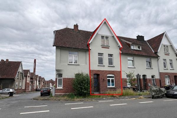 Ein Stück Geschichte mit Zukunft – Entkerntes Reihenmittelhaus in Rheine