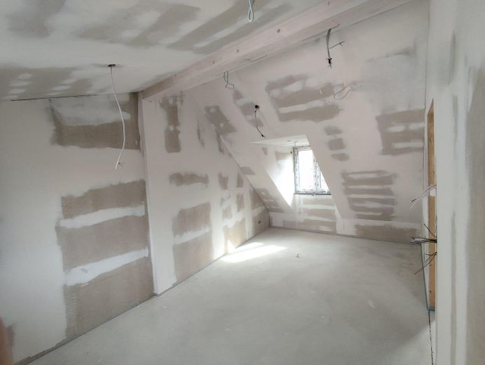 Arbeits- / Kinderzimmer_1