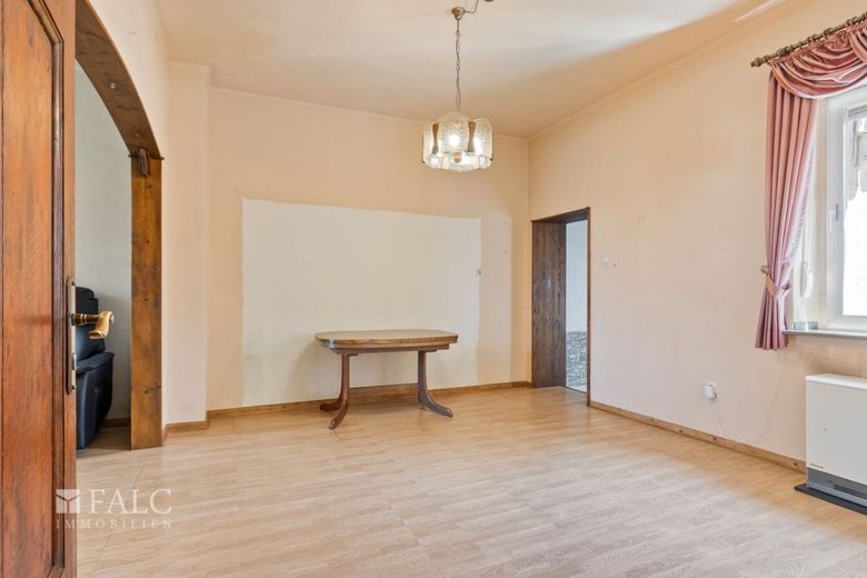 Doppelhaushälfte mit viel Potenzial in Kaarst - ideal für Handwerker &amp; kreative Köpfe – Eßzimmer-Erdgeschoss