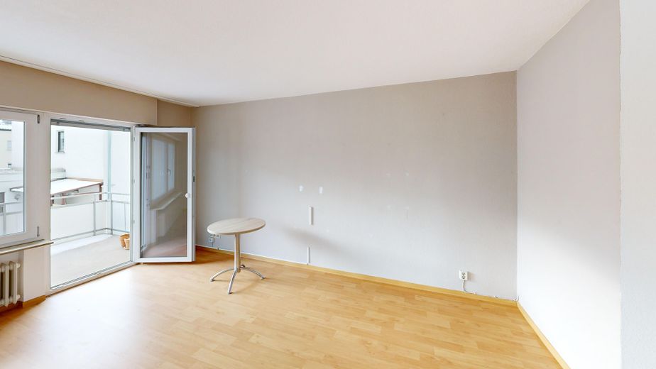 Ruim 3,5-kamerappartement met kleedkamer & balkon – ca. 98 m² in Böblingen-Dagersheim – Foto 2