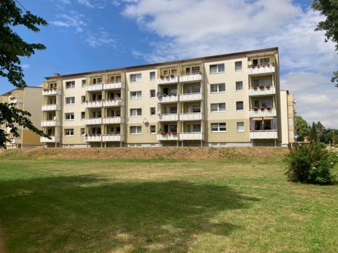 ++Sonnige Wohnung mit Balkon und Einbauküche für Singles++ – फोटो 1