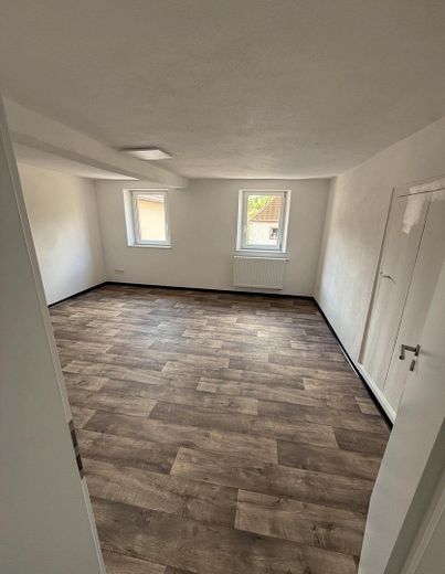İlk kullanım, yeni yenilenmiş bahçeli müstakil ev, 63828 Kleinkahl'da – Schlafzimmer 1