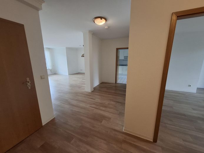 Diele m.Büro, WZ, Kü, Abstellr