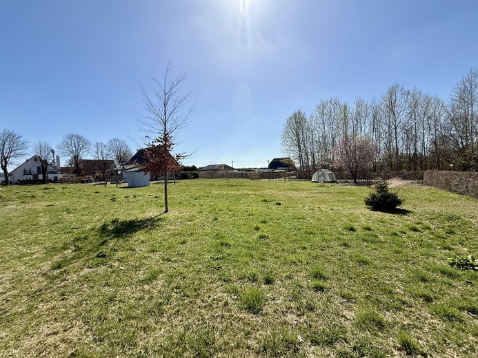 Grundstücke 1 und 2