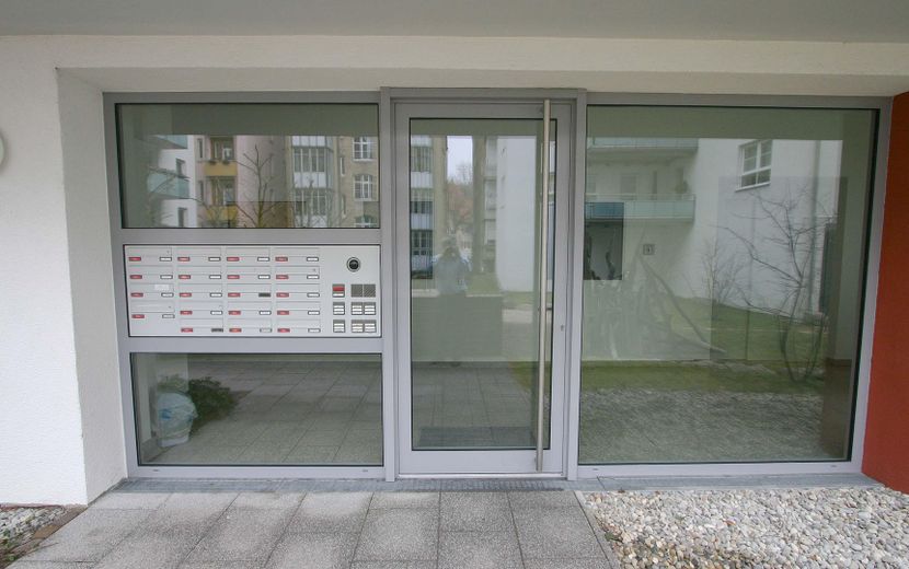 Gebäude Eingangsbereich