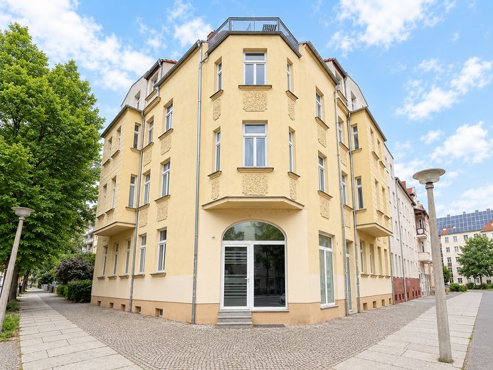 Appartement 2 pièces entièrement rénové avec cuisine moderne intégrée – Außenansicht 