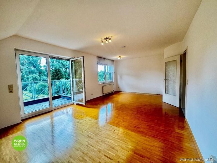 Bezaubernde Maisonette Wohnung mit Traumbalkon – Esszimmer