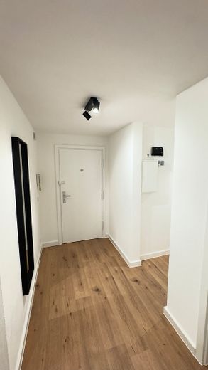 4 möblierte WG-Zimmer in München-Hadern | Kernsanierung 2026 | Erstbezug zum 01.10. – Eingangsbereich / Flur