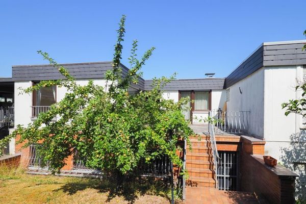 Bungalow mit schönem Garten und Unterkellerung