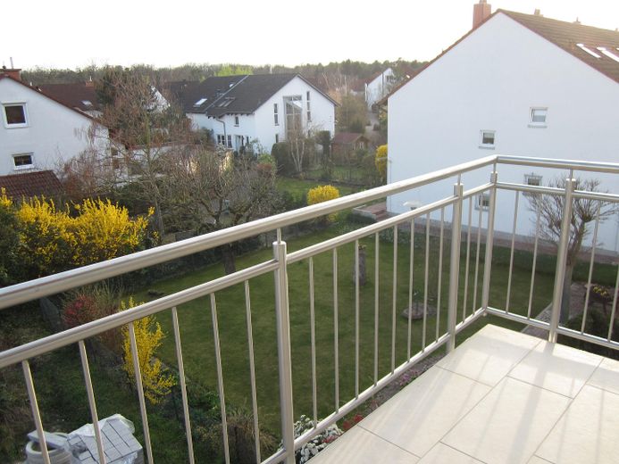 Maisonettenwohnung Limburgerhof mit Garage und unverbaubarem Ausblick – Balkon 1.OG