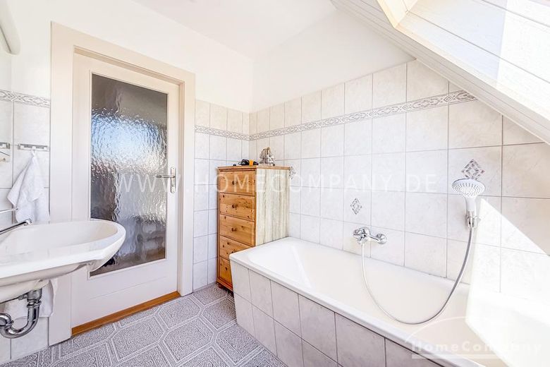 28146 HomeCompany Drezno Umeblowany/Umeblowane Połówka domu bliźniaczego z działką w Dreźnie-Leubnitz-Neuostra maks. 2 osoby – 2d06191bd8dd94725f07b0888bbf2ab01a4f49f9.jpg