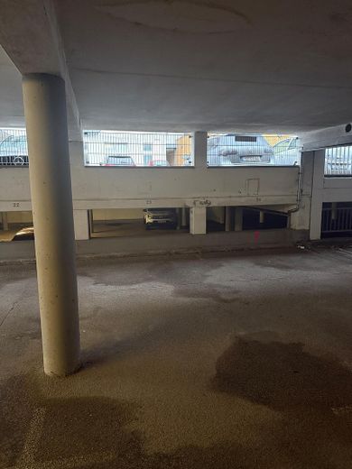 Stellplatz überdacht