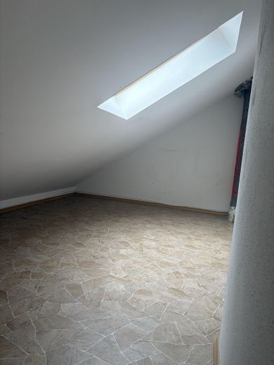 Ready to move in - familienfreundliches  Reihenmittelhaus mit angelegtem Garten, modernisiert – Photo 18