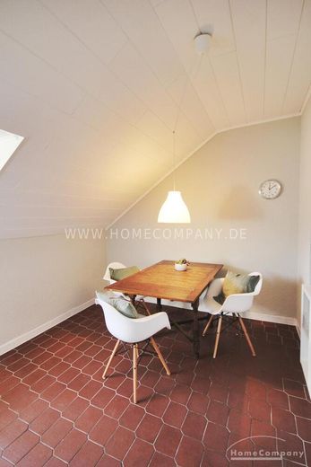 Bockenheim (8064303) Helle möblierte Dachwohnung in guter Lage – 31da2e24bafb1bbb543ece82cbcf10bd8e759fd6.jpg