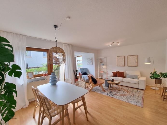 Schönes Reihenendhaus in zentraler Lage -PROVISIONSFREI- – Esszimmer