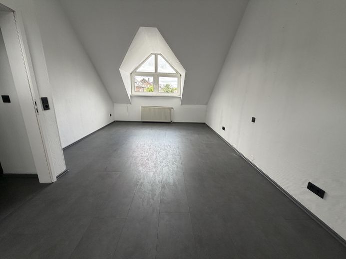 Geilenkirchen: Modernes Zuhause mit Garten – sofort beziehbar – Foto 4