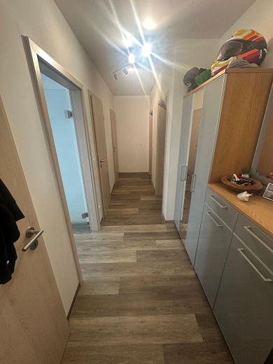Moderne 3-Zimmer-Eigentumswohnung mit Westbalkon, Tiefgarage und Aufzug in begehrter Lage von Stein – Foto 7