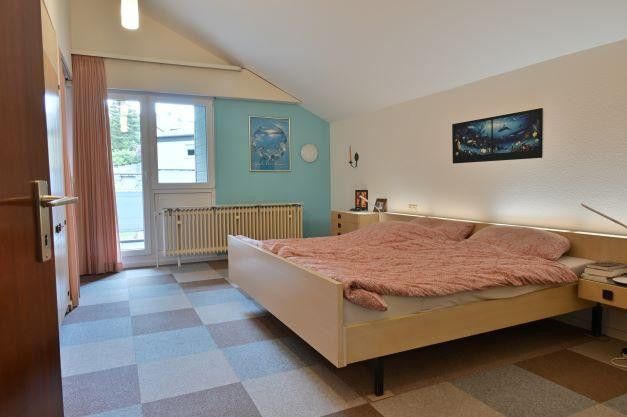 Großzügiges 1-2 Familienhaus mit viel Platz und gehobener Ausstattung – Elternschlafzimmer