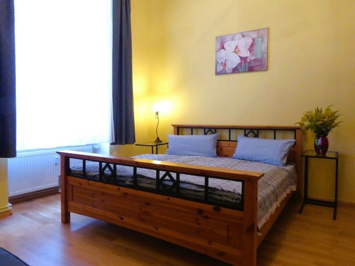 2-Zimmer-Altbau-Apartment mit Küche in Kreuzberg – 9b56b5f1-5b80-4699-b3be-0bd5564fa091