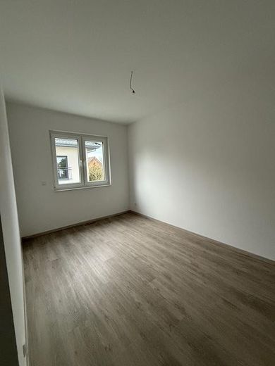 Appartamento di 3 locali, nuova costruzione, balcone, riscaldamento a pavimento, impianto di ventilazione, WE3 – Schlafzimmer 2