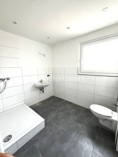 Duschbad WHG links