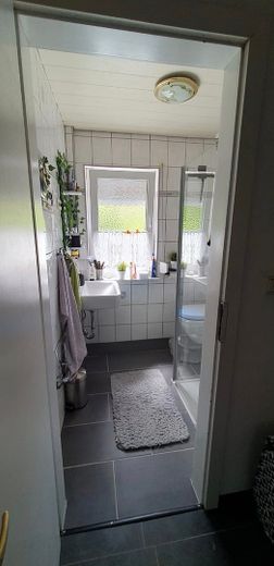 PROVISIONSFREI VON PRIVAT: Flexibles Zweifamilienhaus in Siegen-Achenbach – 2 KAUFOPTIONEN – Foto 9