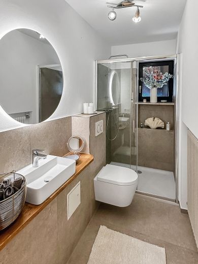 Badezimmer EG