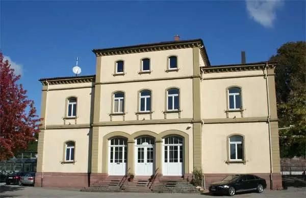 مساحة تجارية بطابع مميز – Bahnhof Waibstadt