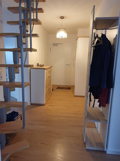 Flur mit Treppe