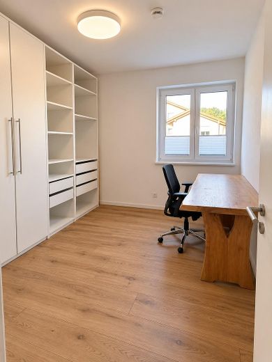 شقة كبيرة وعصرية من 5 غرف مع حديقة – Schlafzimmer3/Büro