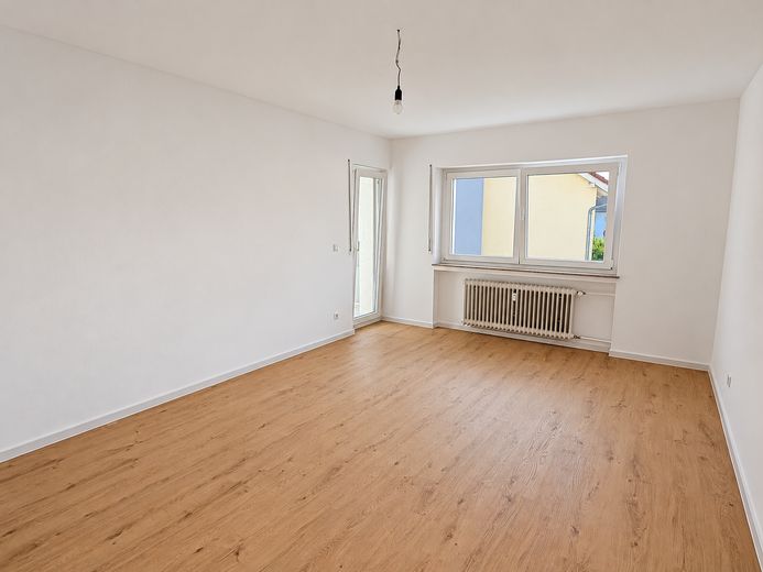 Exklusive, sanierte 4-Zimmer-Wohnung - Provisionsfrei! – Schlafzimmer