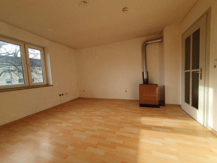 Beautiful 2-room apartment in Vöhringen – Wohnzimmer2