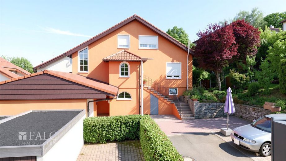 Wohnjuwel in Bestlage - FALC Immobilien – Herrschaftlich
