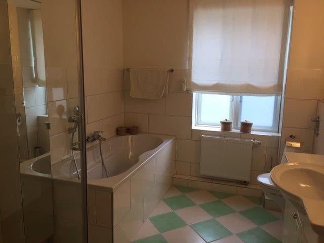 Maisonette/Wohnung an der Lübecker Bucht zwischen Scharbeutz und Eutin – Vollbad mit Wanne und Dusche