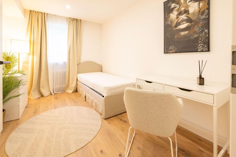 Furnished 5-room shared apartment in Munich with spacious rooms and modern features – Foto 12