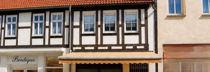 Dieses Haus wartet nicht nur auf einen Käufer. Es wartet auch auf jemanden mit Visionen.