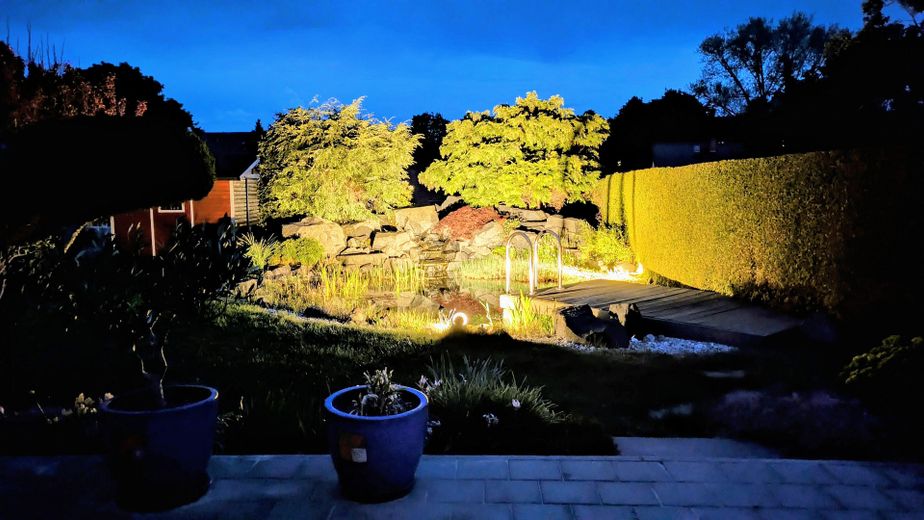 Ihr neues Zuhause, top gepflegte DHH mit Garten, Natur-Teich, Garagen und Stellplatz – Foto 6