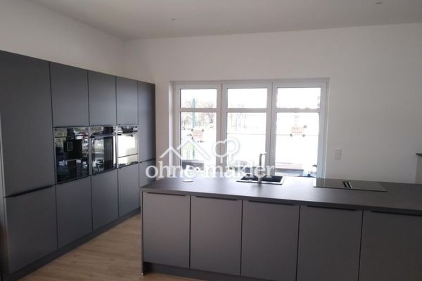Lichtdurchflutetes Maisonette-Penthouse mit 360° Panorama Dachterrasse
